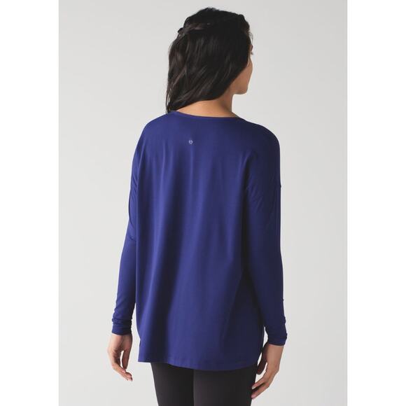 lululemon longsleeve 8 - Picture 3 of 9